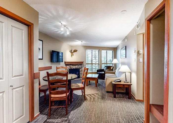 Cascade Lodge